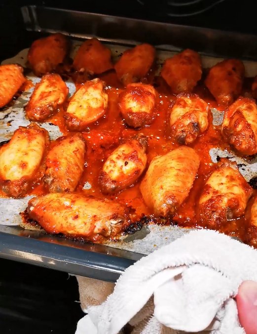 Mee Siam Paste Chicken Wings - Nyonyalite